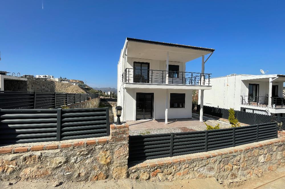 Bağla'da Deniz Manzaralı Kiralık Müstakil Dublex