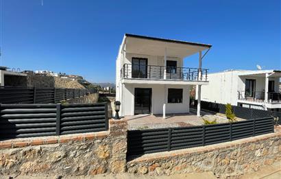 Bağla'da Deniz Manzaralı Kiralık Müstakil Dublex