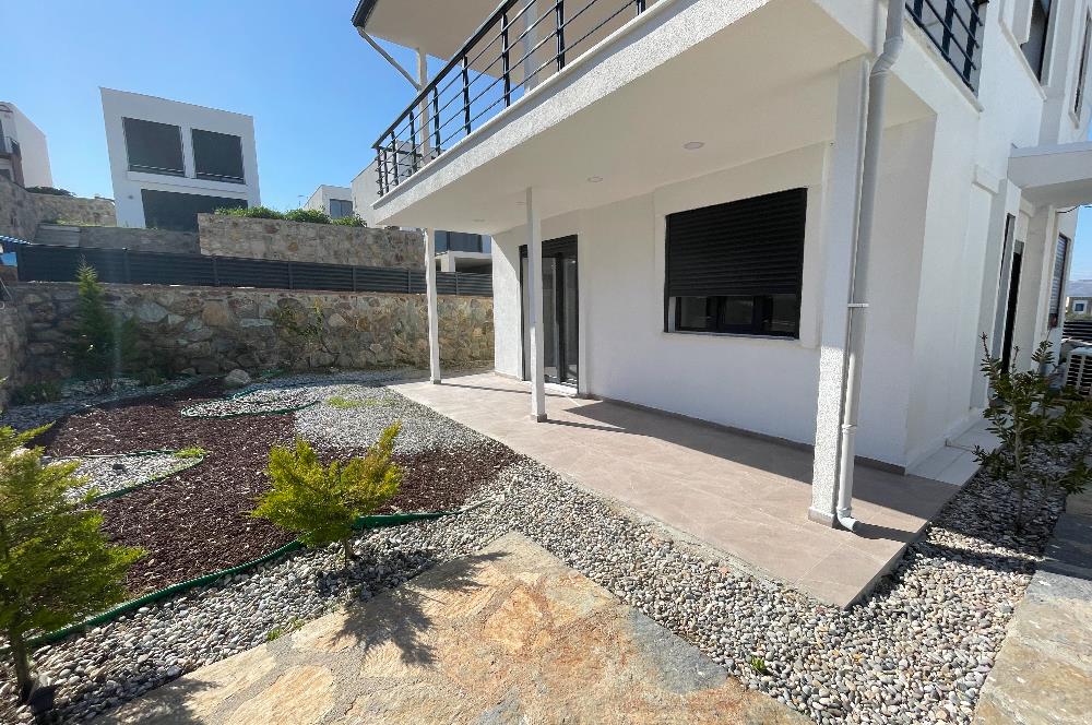 Bağla'da Deniz Manzaralı Kiralık Müstakil Dublex