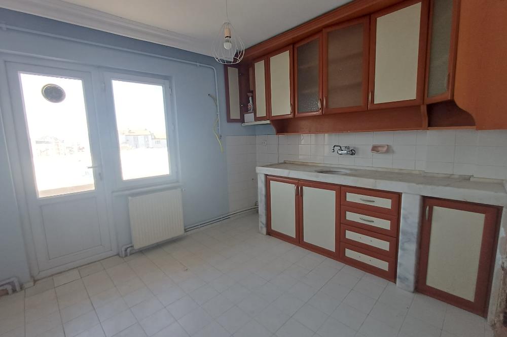 C21 Cius; Orhangazi Caddesinde 120 m2 3+1 Geniş Daire