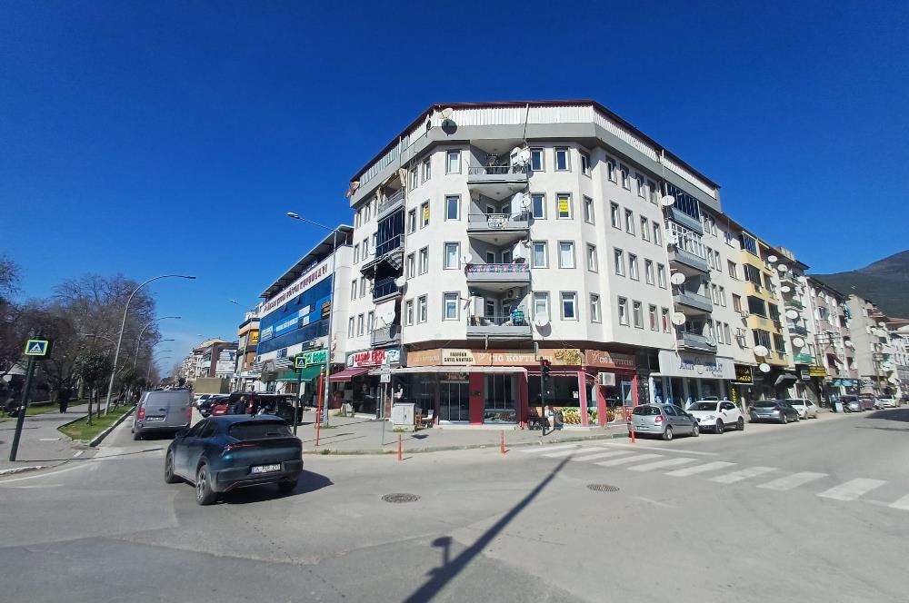 C21 Cius; Gemlik'in Tam Merkezinde 3+1 Kiralık Daire