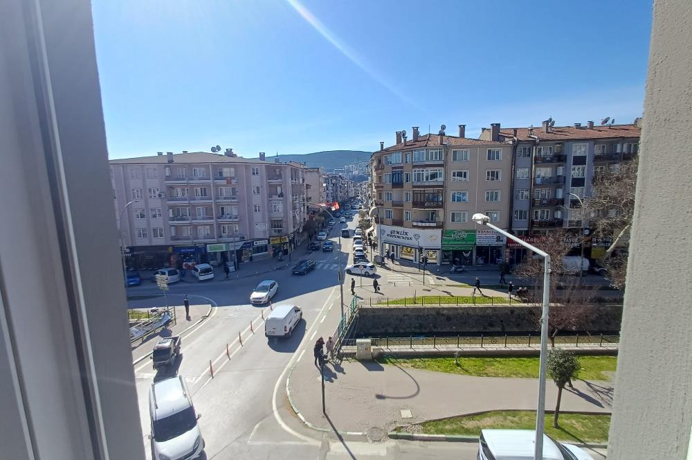 C21 Cius; Gemlik'in Tam Merkezinde 3+1 Kiralık Daire