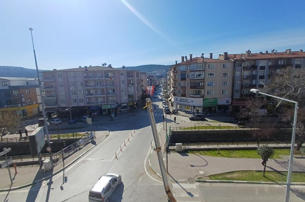 C21 Cius; Gemlik'in Tam Merkezinde 3+1 Kiralık Daire