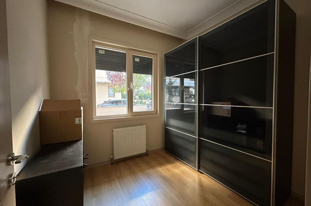 CADDEBOSTAN'DA,GÖZTEPE PARKINA YAKIN KİRALIK 2+1 DAİRE