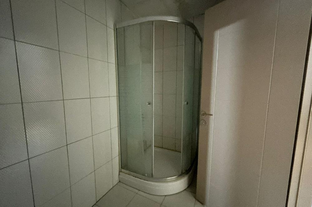 CADDEBOSTAN'DA,GÖZTEPE PARKINA YAKIN KİRALIK 2+1 DAİRE