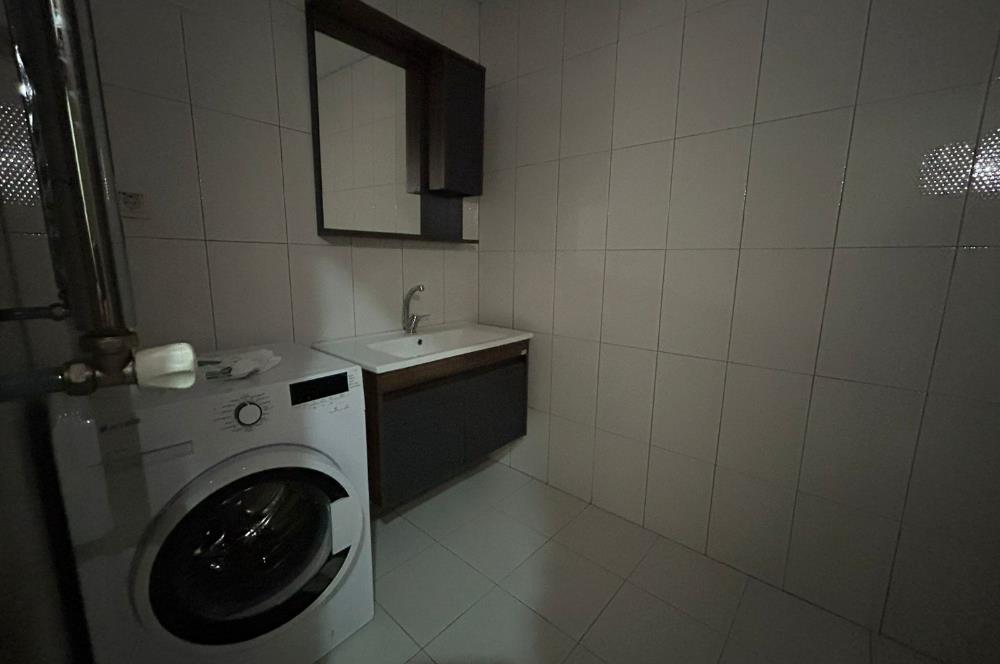 CADDEBOSTAN'DA,GÖZTEPE PARKINA YAKIN KİRALIK 2+1 DAİRE