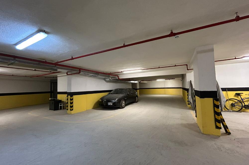 CADDEBOSTAN'DA,GÖZTEPE PARKINA YAKIN KİRALIK 2+1 DAİRE