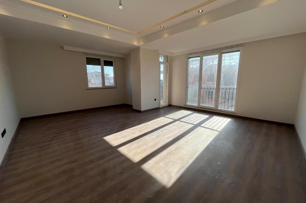 ALTINTEPE'DE DENİZ MANZARALI YERDEN ISITMALI KÖŞE 3+2 DUBLEKS