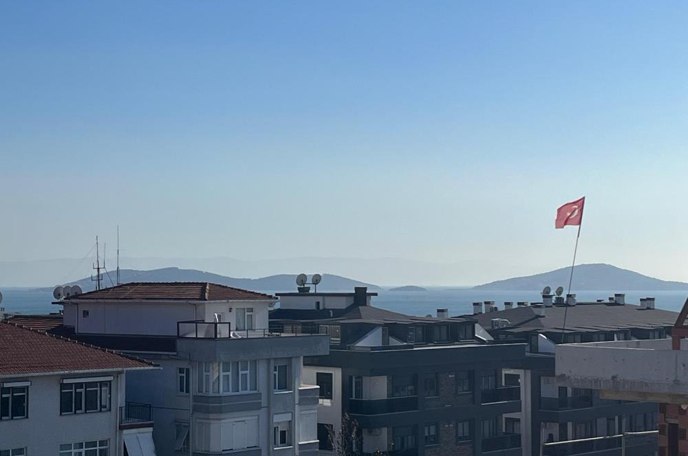 ALTINTEPE'DE DENİZ MANZARALI YERDEN ISITMALI KÖŞE 3+2 DUBLEKS