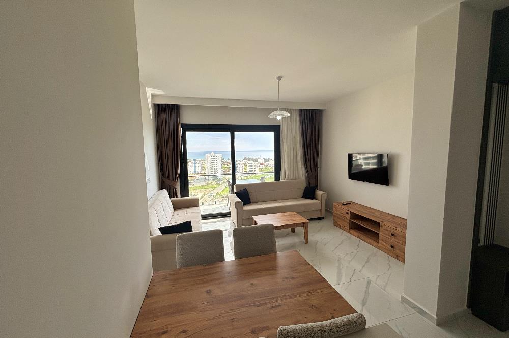 İskele Long Beach Riverside Life'da Tam Eşyalı 2+1 Satılık Daire