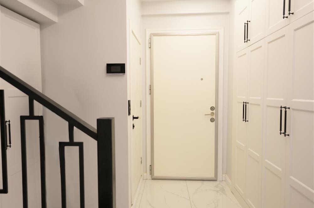 C21 Cius; Umurbey'de Bahçeli Dubleks Villa