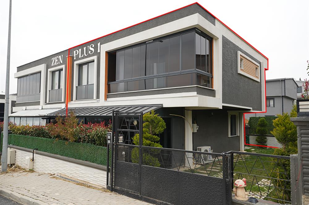 C21 Cius; Umurbey'de Bahçeli Dubleks Villa