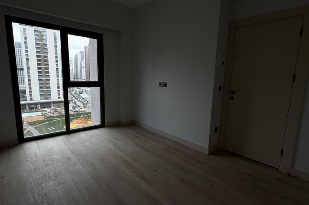 C21 ROOF'dan EMLAK KONUT 10.ETAP KAPALI MUTFAK 2+1 KİRALIK DAİRE