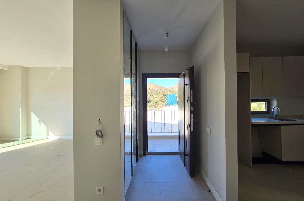 Dereköyde Yeni Sitede Bahçe Kullanımlı Kiralık 2+1 Daire 