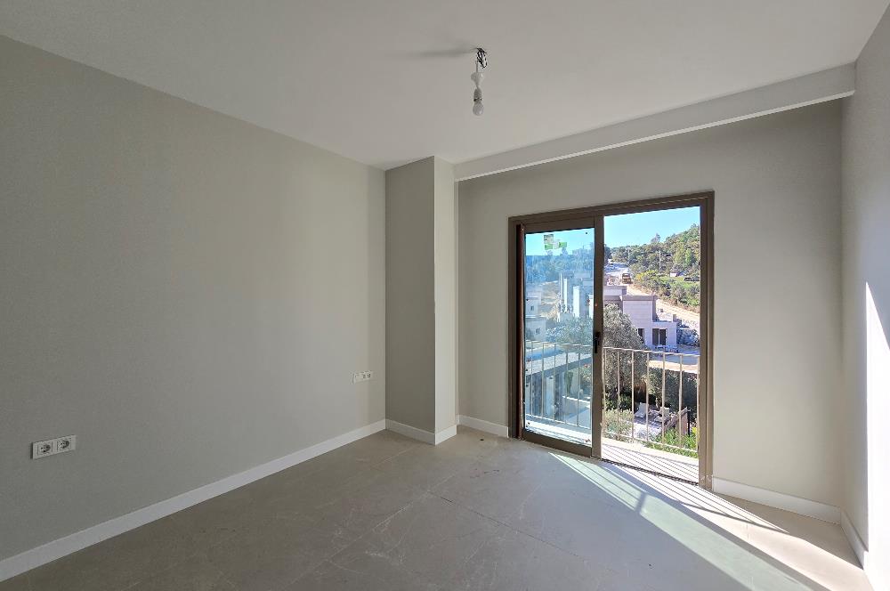 Dereköyde Yeni Sitede Bahçe Kullanımlı Kiralık 2+1 Daire 