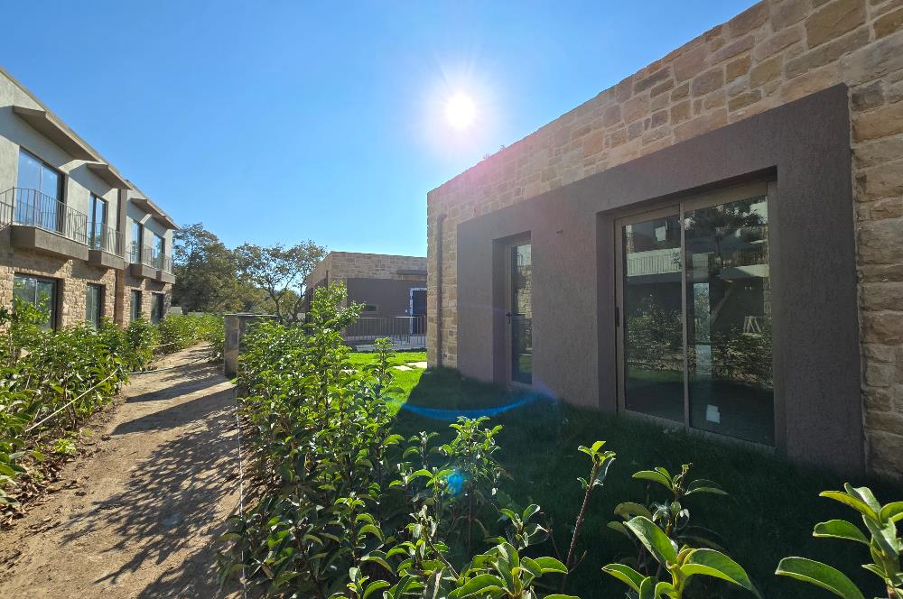 Dereköyde Yeni Sitede Bahçe Kullanımlı Kiralık 2+1 Daire 