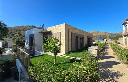 Dereköyde Yeni Sitede Bahçe Kullanımlı Kiralık 2+1 Daire 