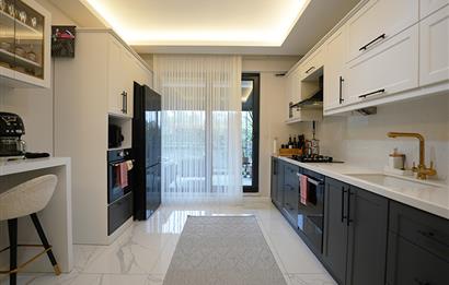 C21 Cius; Umurbey'de Bahçeli Dubleks Villa