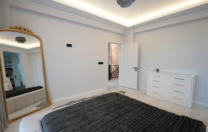 C21 Cius; Umurbey'de Bahçeli Dubleks Villa