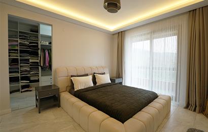 C21 Cius; Umurbey'de Bahçeli Dubleks Villa