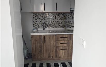 ADLİYE AVM KARŞISI KİRALIK SIFIR 1+1