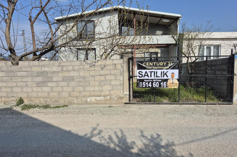 C21 Cius; Kumsaz'da Bahçeli Çift Cephe Yeni Yapı Müstakil Ev