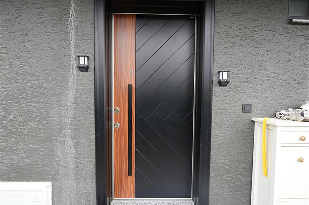 C21 Cius; Umurbey'de Bahçeli Dubleks Villa