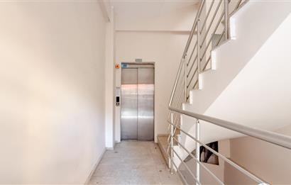 C21'DEN ÇARŞI ALACAMESCİD LOKASYONLU KOMPLE KİRALIK İŞ YERİ