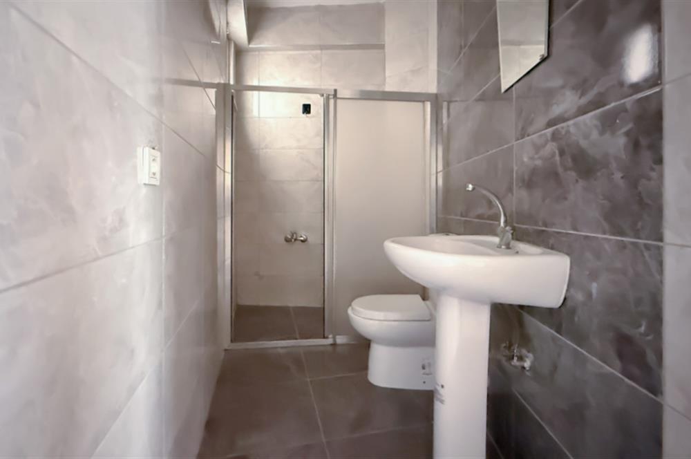 C21'DEN ÇARŞI ALACAMESCİD LOKASYONLU KOMPLE KİRALIK İŞ YERİ