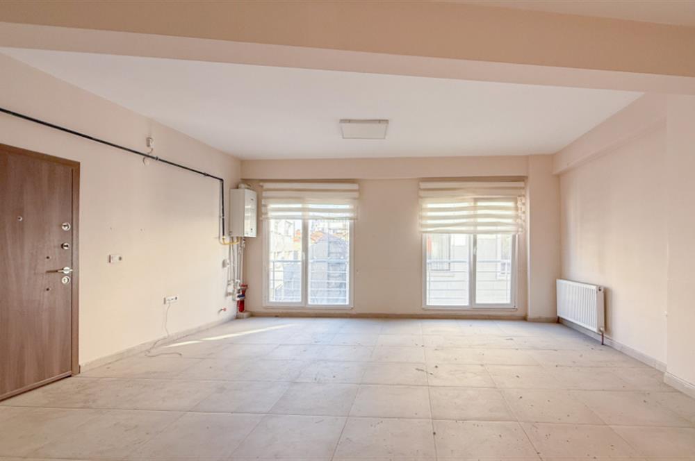 C21'DEN ÇARŞI ALACAMESCİD LOKASYONLU KOMPLE KİRALIK İŞ YERİ