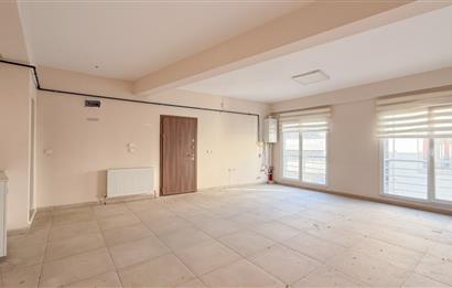 C21'DEN ÇARŞI ALACAMESCİD LOKASYONLU KOMPLE KİRALIK İŞ YERİ