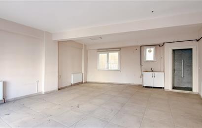 C21'DEN ÇARŞI ALACAMESCİD LOKASYONLU KOMPLE KİRALIK İŞ YERİ