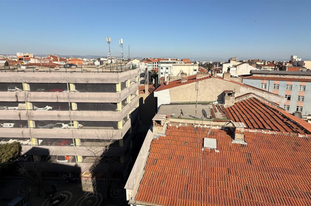 C21'DEN ÇARŞI ALACAMESCİD LOKASYONLU KOMPLE KİRALIK İŞ YERİ