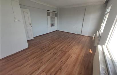 Mimarsinan'da Kiralık Bakımlı 3+1 Daire (100m², Sahile Yakın)