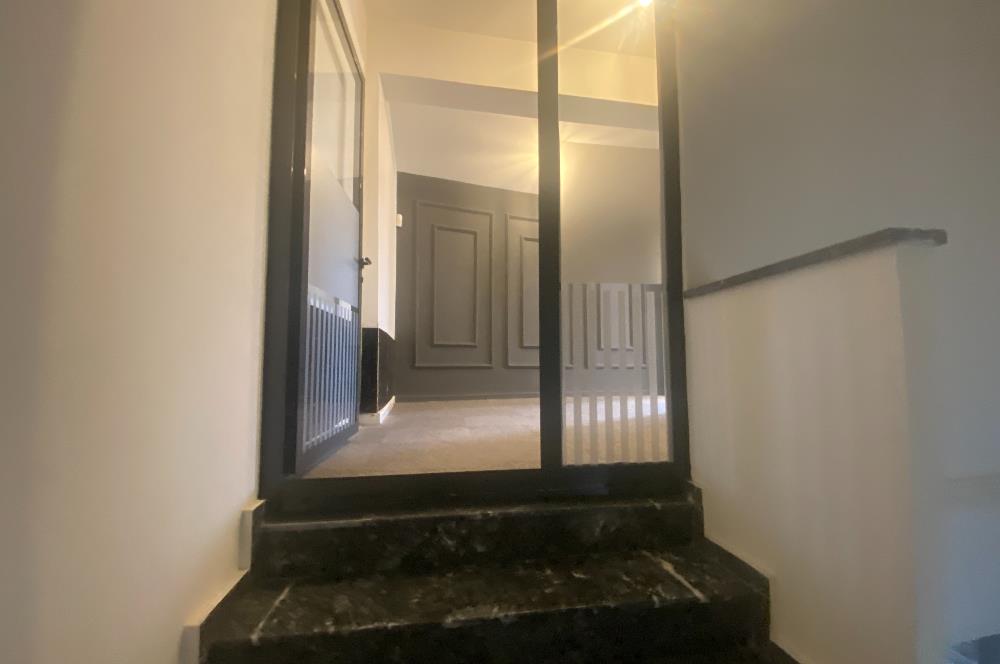 C21 İZ MEHMET ÇAKAR'DAN MERKEZ'DE SATILIK 3+1 OFİS