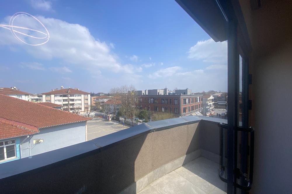 C21 İZ MEHMET ÇAKAR'DAN MERKEZ'DE SATILIK 3+1 OFİS