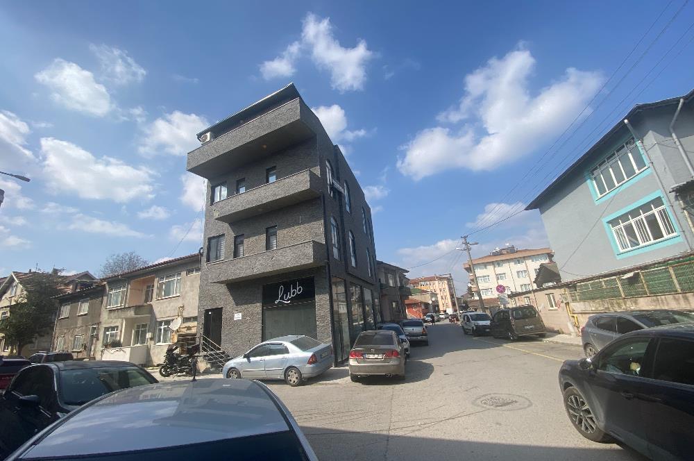 C21 İZ MEHMET ÇAKAR'DAN MERKEZ'DE SATILIK 3+1 OFİS