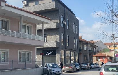 C21 İZ MEHMET ÇAKAR'DAN MERKEZ'DE SATILIK 3+1 OFİS