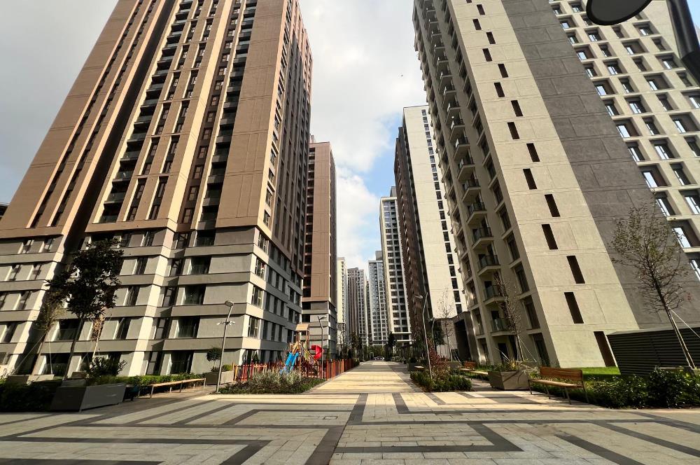 C21 ROOF'dan 16.ETAP FULL DENİZ MANZARALI 22.KAT 3+1 KİRALIK