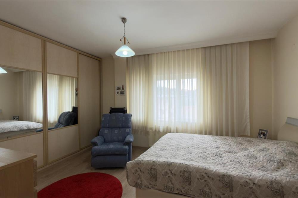 Siteler Bölgesi Emlak Koru Evleri'nde Bakımlı 3+1 Kiralık Daire