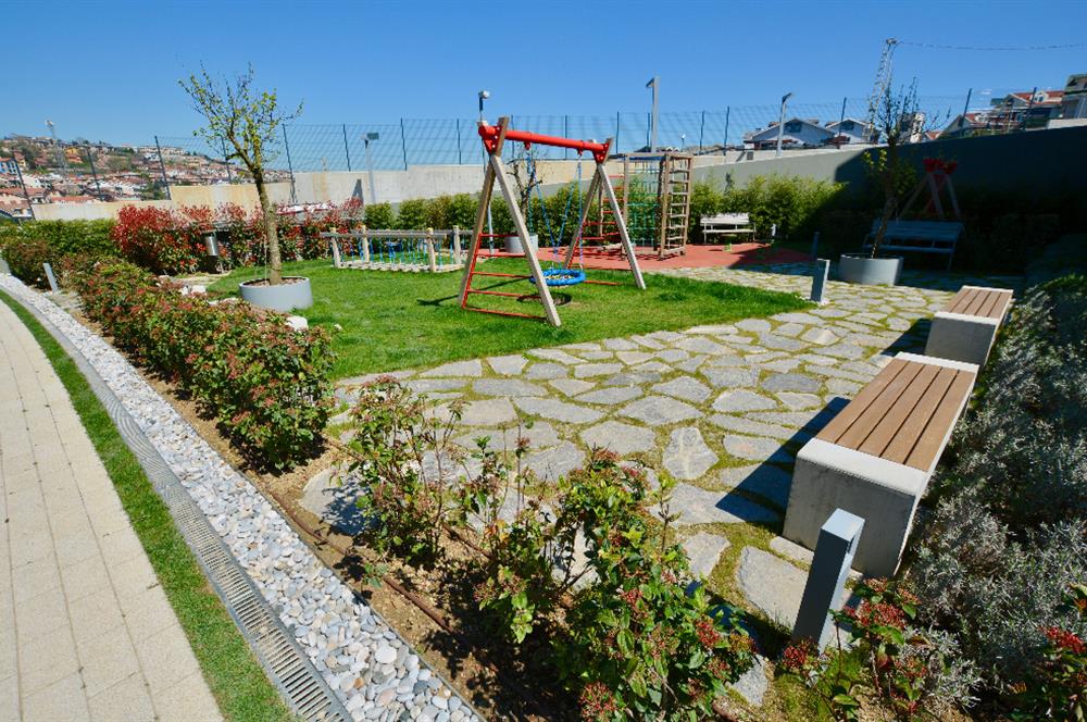 KÖY PROJESİ 1.ETAPTA 4+1 EŞYALI KİRALIK KÖŞE BAHÇE DUBLEKS