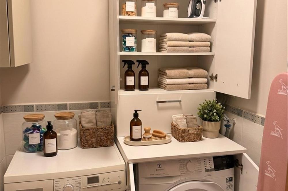 Şişli Plazada Değerli Lokasyonda full manzaralı Özel 2+1