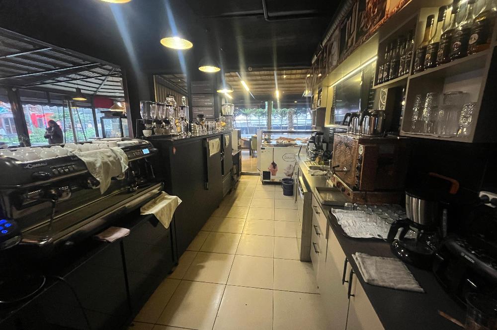 Kağıthane Merkezde Devren Satılık,Full Ekipmanlı Kurulu kafe