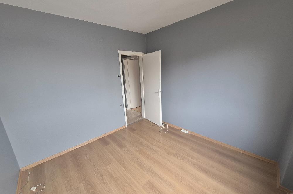 Akmerkez Karşısı Belediye Sitesi'nde Kiralık 2+1 Daire