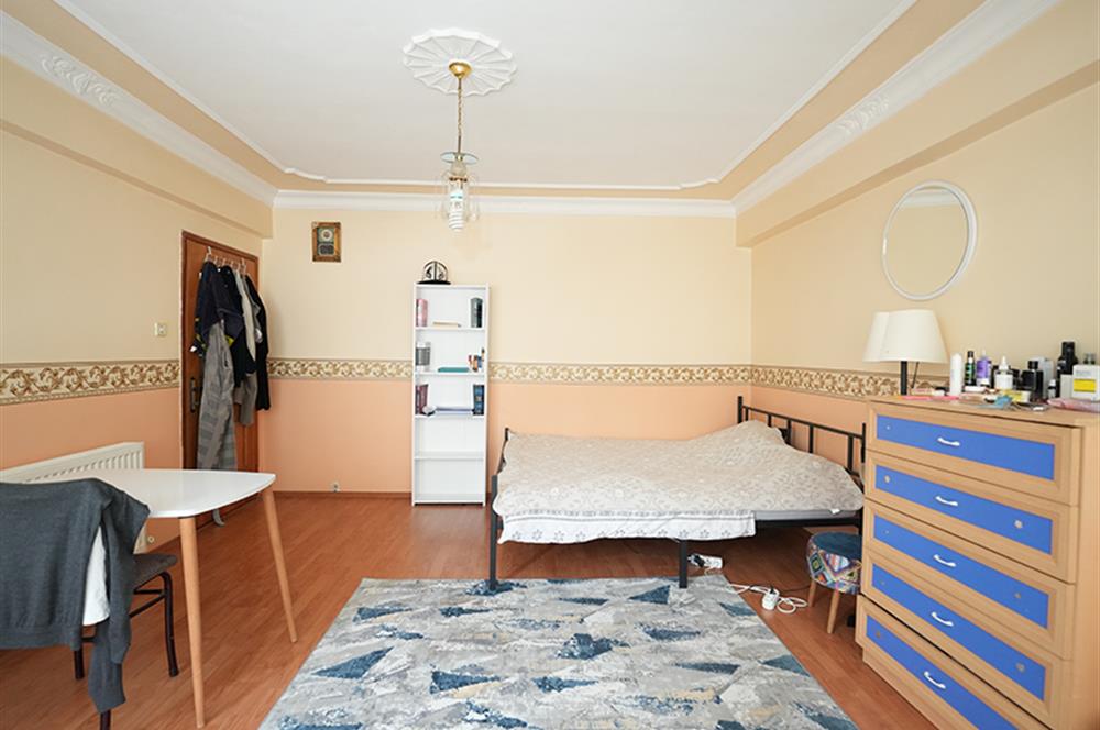 C21 Cius; Özdilek Civarında Güneş Sitesinde Garaj Üstü Daire