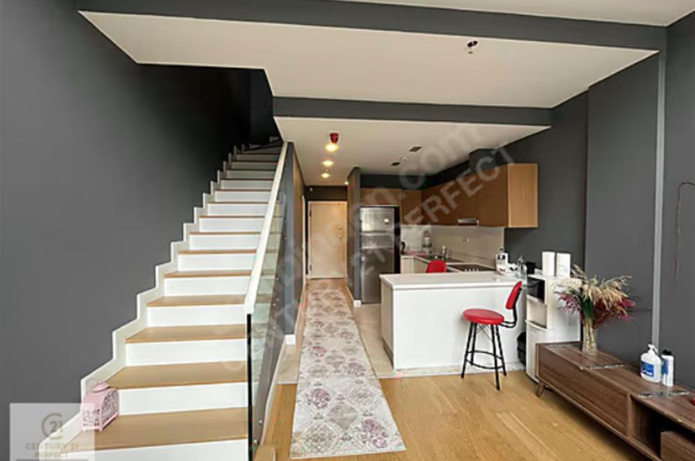 AKBATI MAVİ KULEDE SATILIK AKILLI LOFT ÖZEL BAHÇELİ 1+1