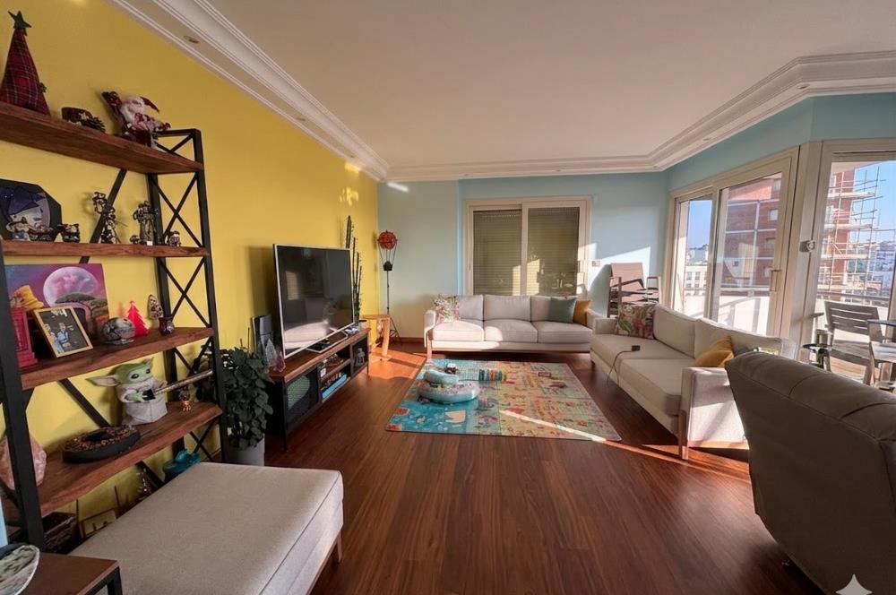 Kalamış'ta 3+1 Deniz Manzaralı Satılık Daire