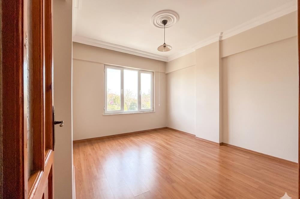 Çınarcık Çamlık’ta Denize Yürüme Mesafesinde 2+1 Balkonlu Satılık Daire