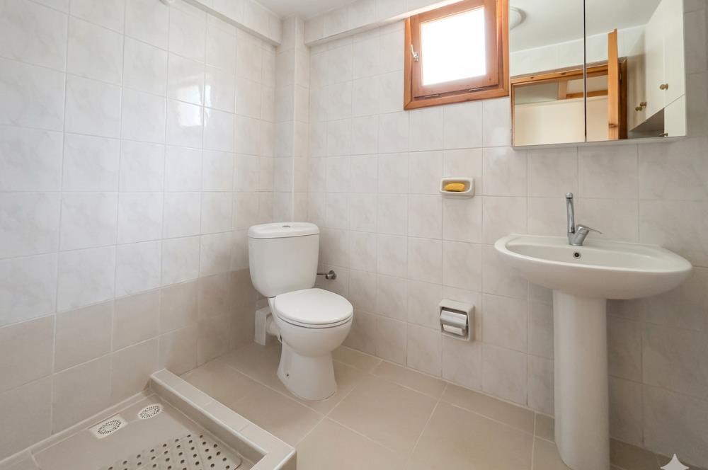 Çınarcık Çamlık’ta Denize Yürüme Mesafesinde 2+1 Balkonlu Satılık Daire