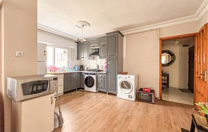 Çınarcık Çamlık’ta Denize Yürüme Mesafesinde 2+1 Balkonlu Satılık Daire